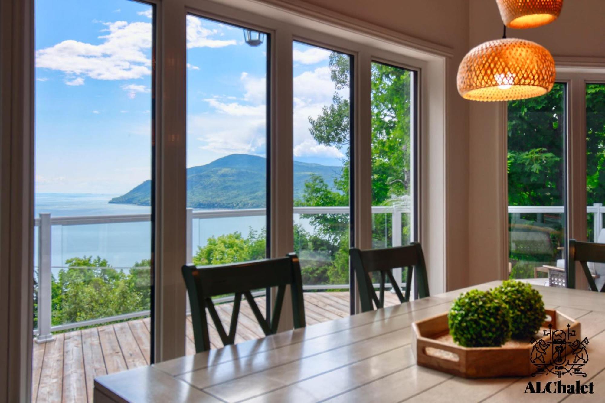Villa Älpha-M - magnifique vue sur le fleuve à Baie-Saint-Paul Extérieur photo