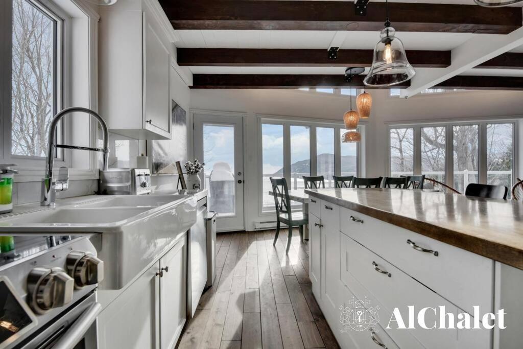 Villa Älpha-M - magnifique vue sur le fleuve à Baie-Saint-Paul Extérieur photo